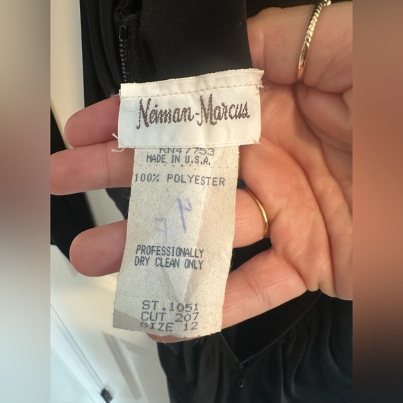 Vintage Casadei Neiman Marcus Beaded Open Back Black Dress size M - Picture 16 of 16